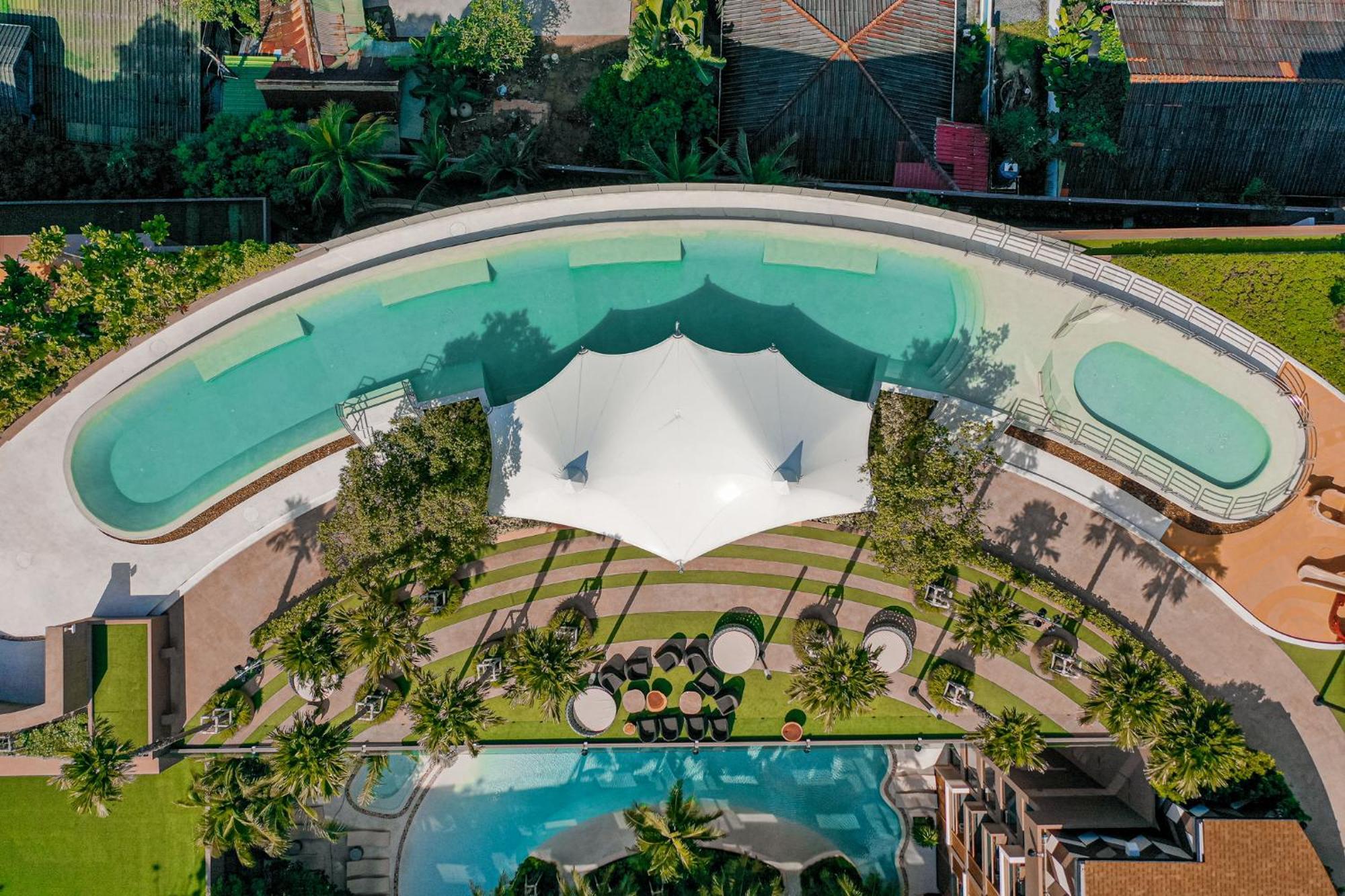 The Marin Phuket Kamala Beach Praia de Kamala Exterior foto