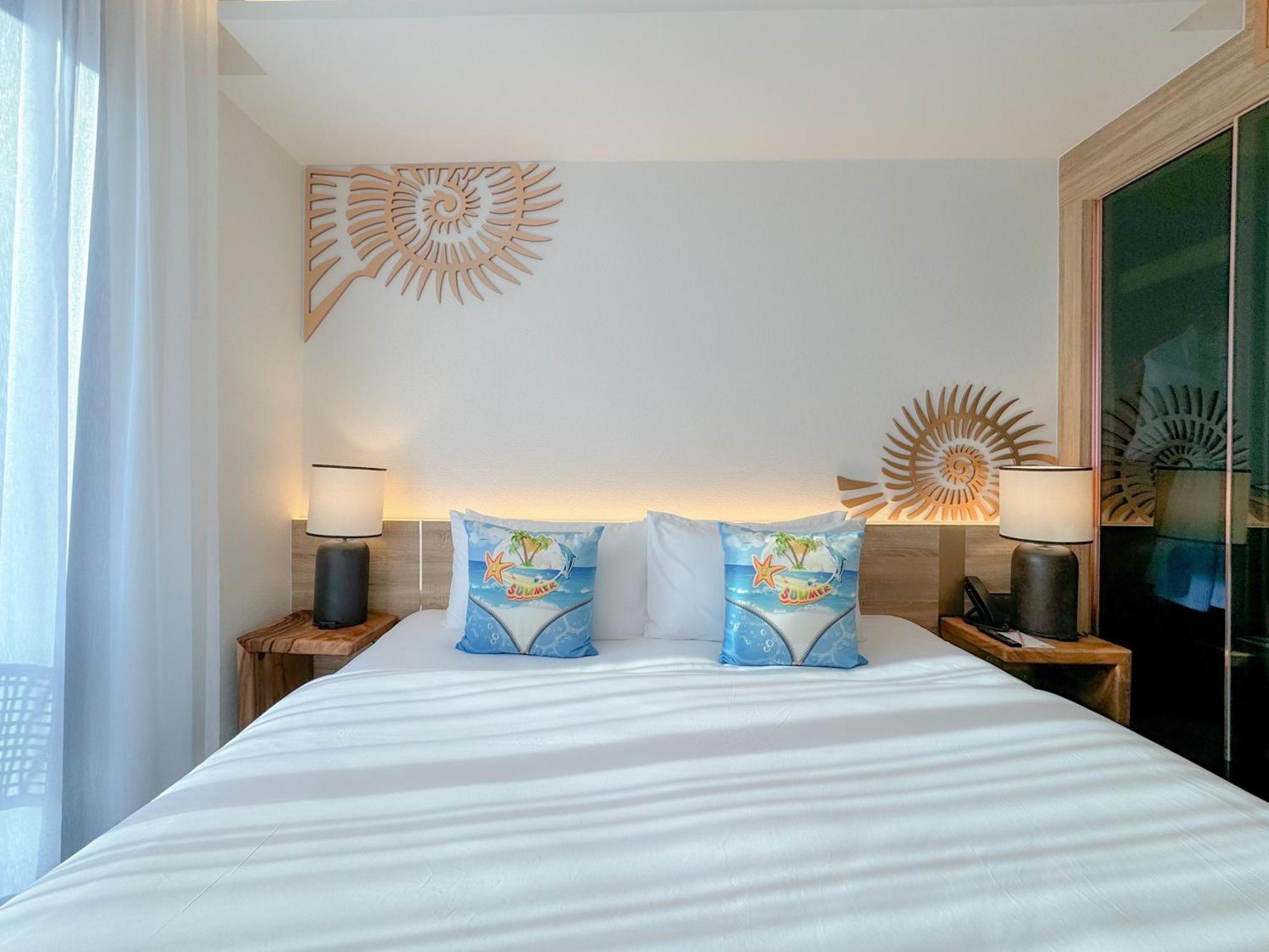 The Marin Phuket Kamala Beach Praia de Kamala Exterior foto