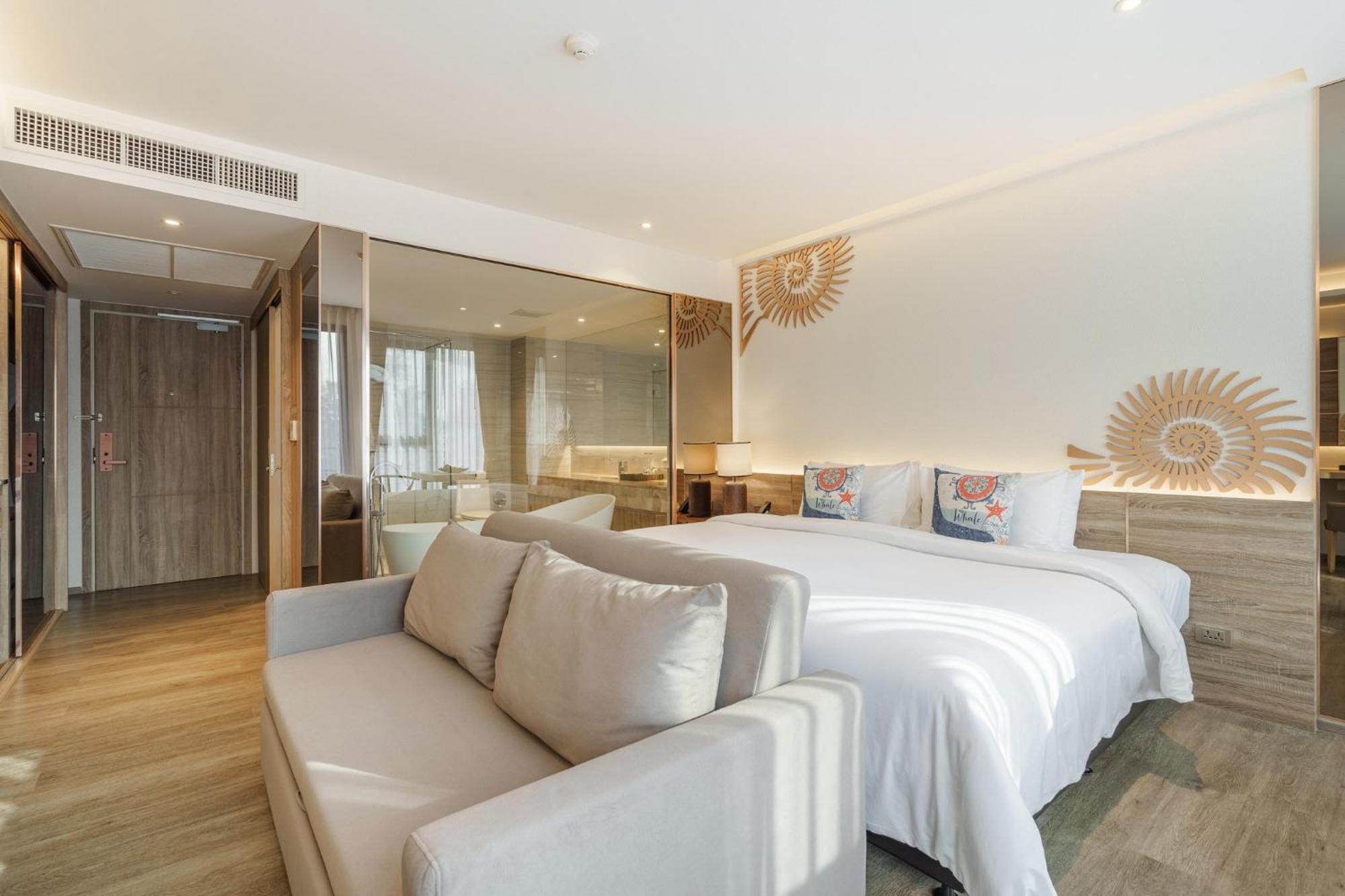 The Marin Phuket Kamala Beach Praia de Kamala Exterior foto